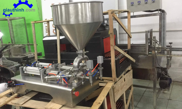 Máy chiết rót hai vòi bán tự động