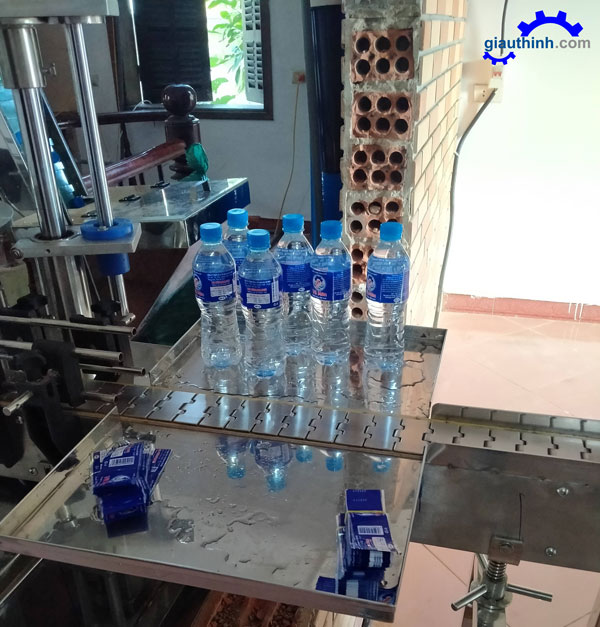 máy hơ màng co trong dây chuyền