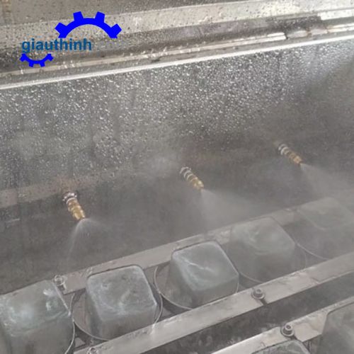 Máy súc rửa chai 6 vòi bán tự động