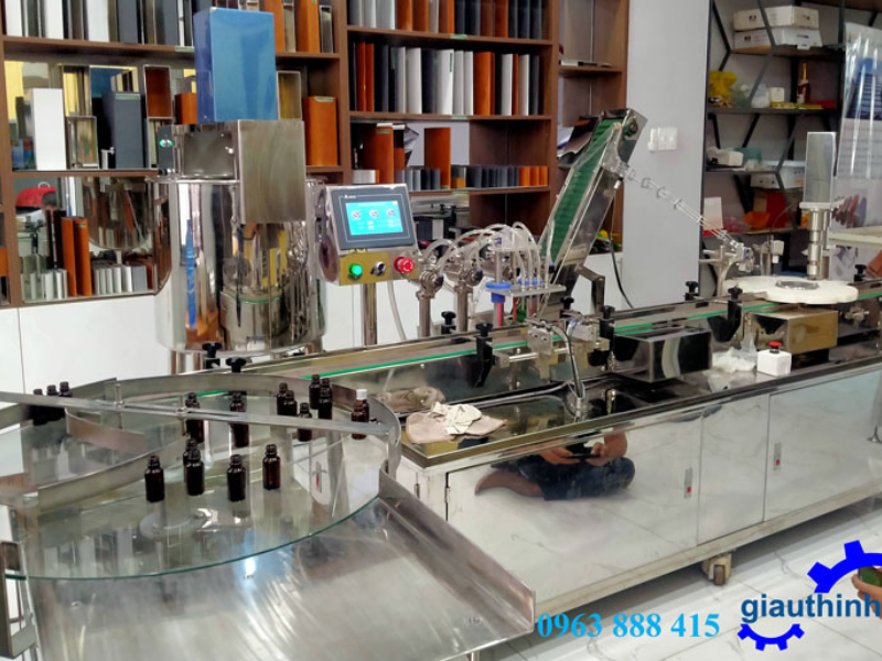 Cách hoạt động của máy chiết tinh dầu