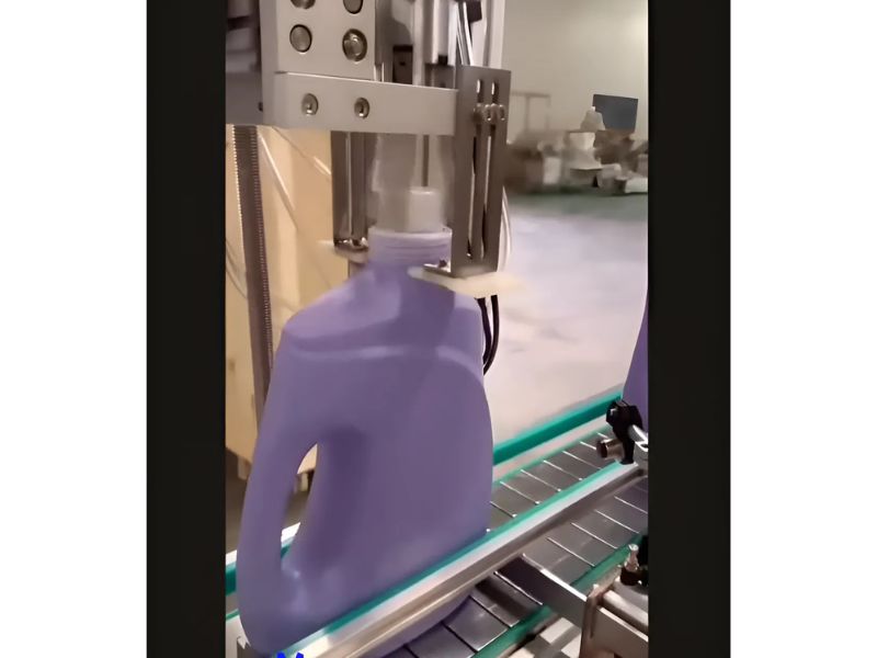 Đặc điểm nổi bật của máy chiết rót nước giặt