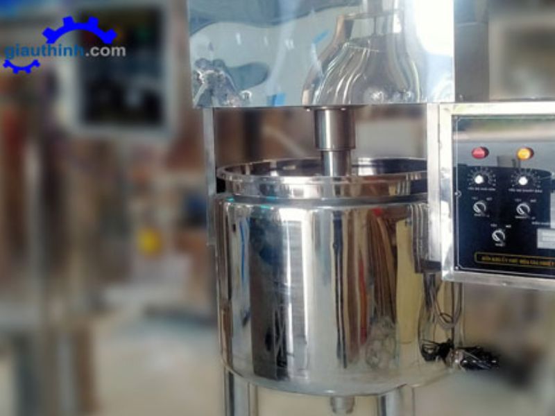 Giới thiệu bồn trộn nhũ hóa gia nhiệt mỹ phẩm 200L