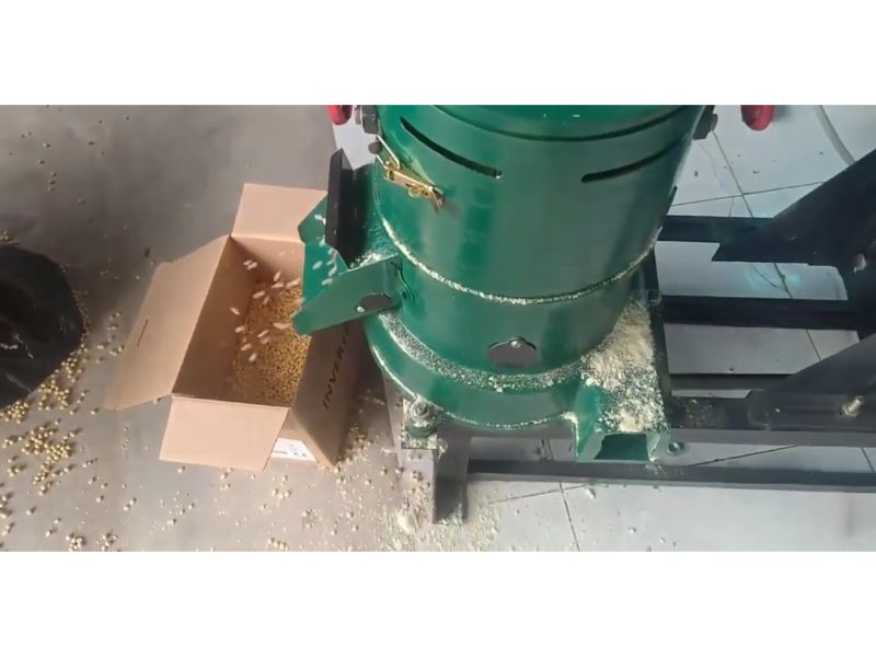 Giới thiệu máy tách vỏ đậu xanh tự động