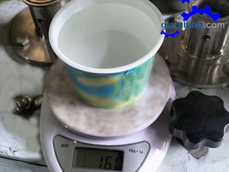 Giới thiệu về máy chiết rót tàu hũ Giàu Thịnh