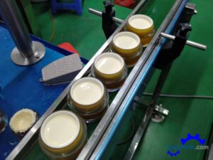 Máy chiết rót mỹ phẩm tự động giá tốt