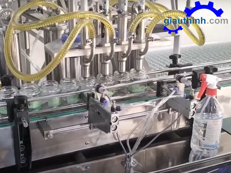 Tổng quan cấu tạo và đánh giá về máy chiết rót mật ong tự động