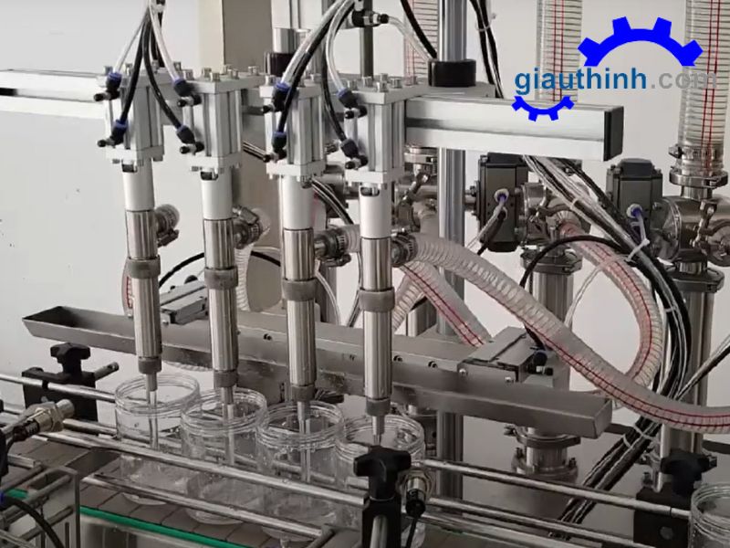 Ứng dụng của máy chiết rót 4 vòi