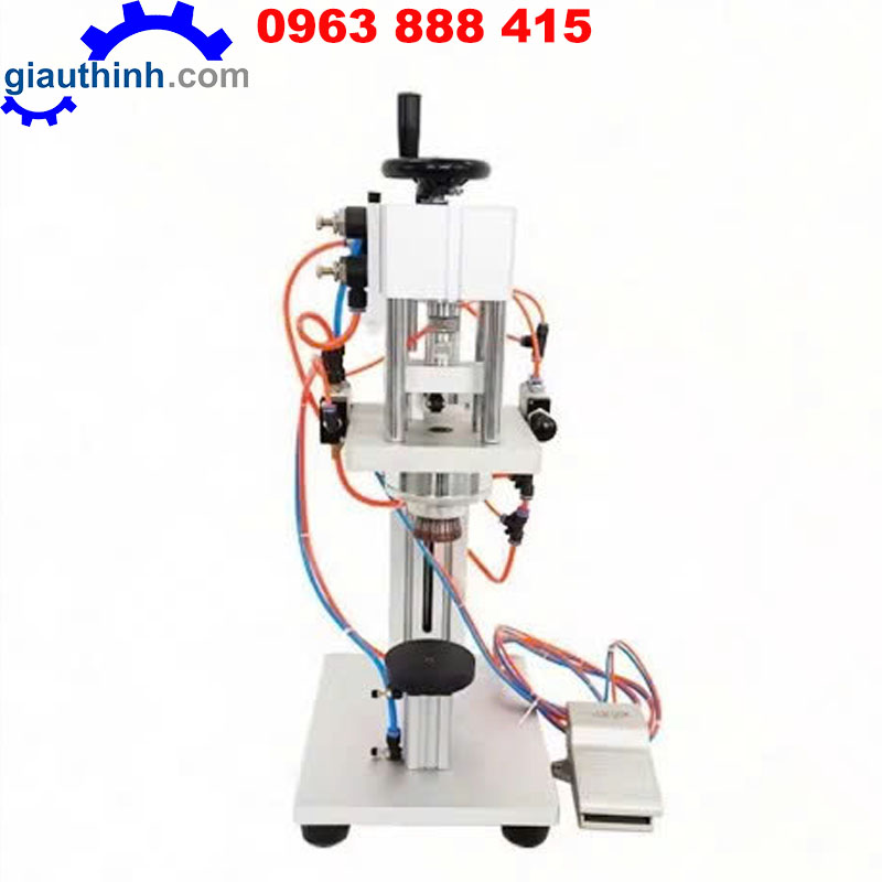 Máy đóng nắp chai