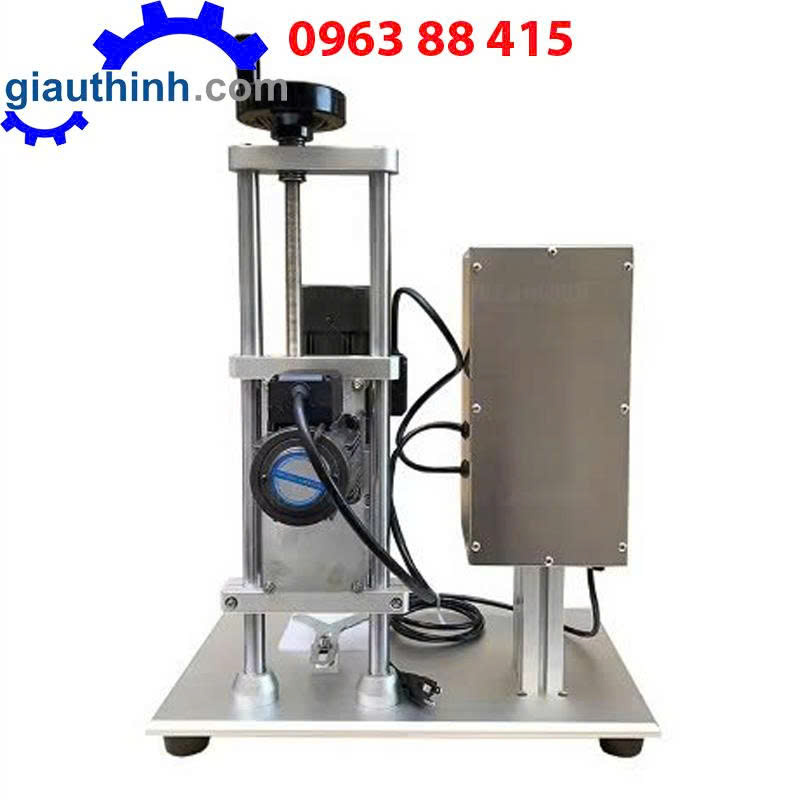 Máy đóng nắp chai nhựa