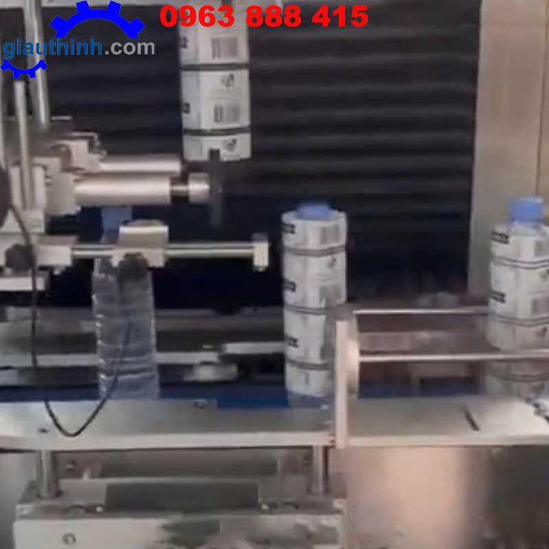 Máy phóng màng co