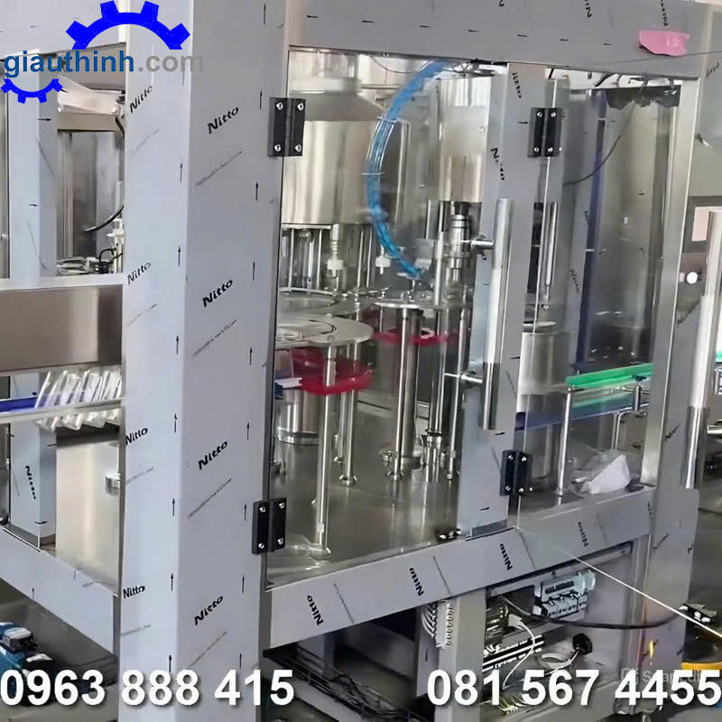 Máy chiết rót tự động