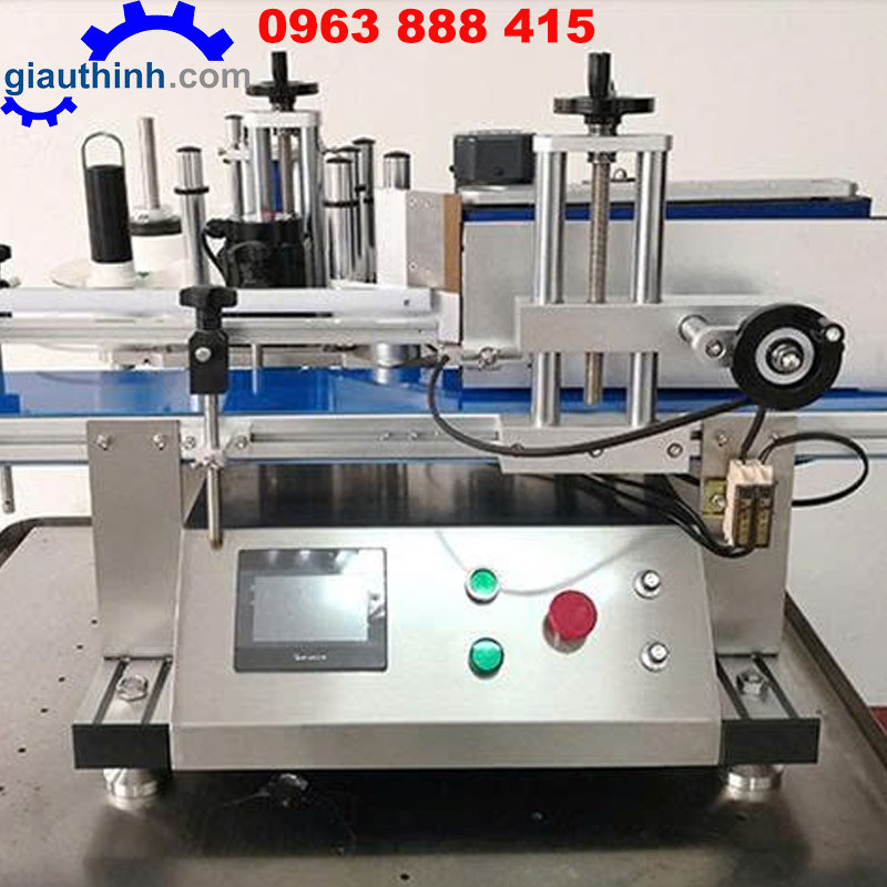 Máy dán nhãn chai tròn