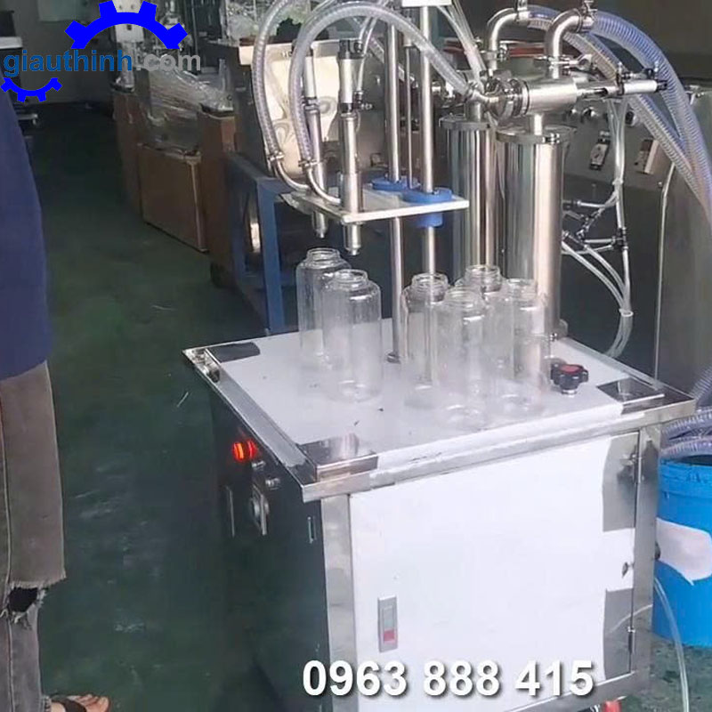 Máy chiết rót bán tự động