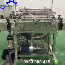 Máy rửa chai lọ nhựa