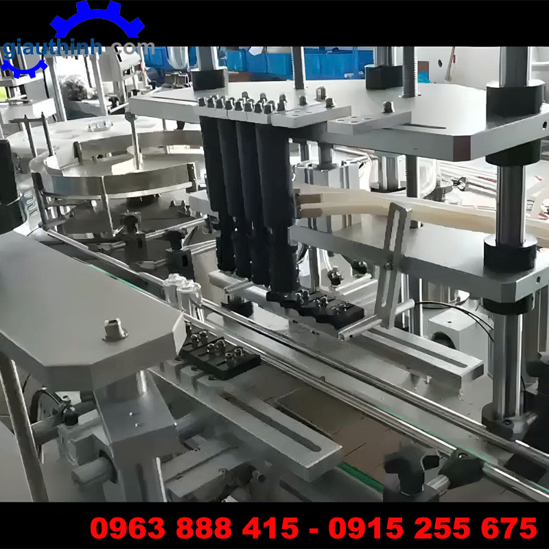 Máy chiết rót mỹ phẩm