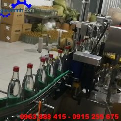 Máy dán nhãn tự động