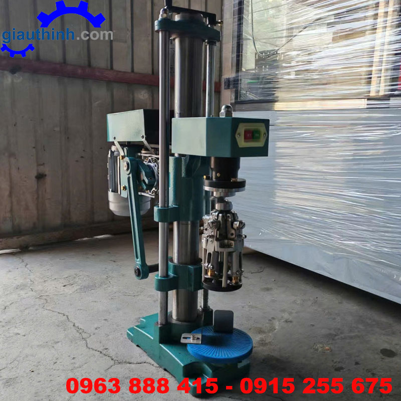 Máy siết nắp chai rượu